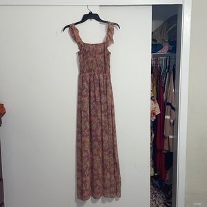 Beautiful floral maxi dress . Size XL